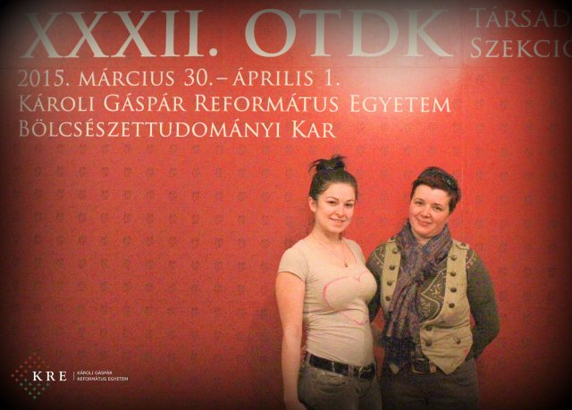 OTDK fal előtt készült képek